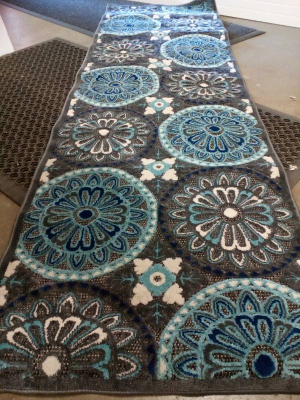 lot 32 image: Portera Rug By Surya