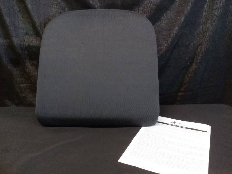 lot 40 image: Alera Cooling Gel Memory Foam Seat Cushion