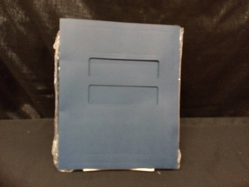lot 77 image: Client Return Cover with stocked window position blue
