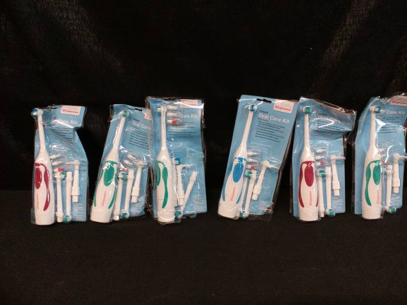 lot 108 image: Walgreens Oral Care Kit