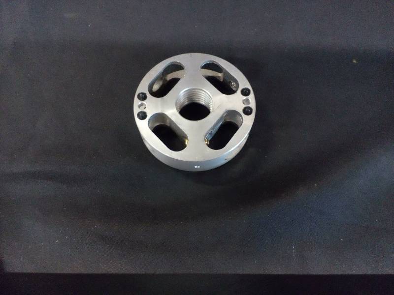 lot 112 image: Quick Silver Reed Block Assembly Mercury