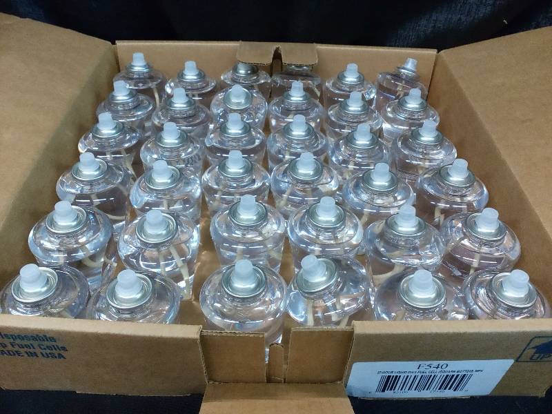 lot 139 image: Fancy Heat Liquid Wax Fuel 37 Hour Burn