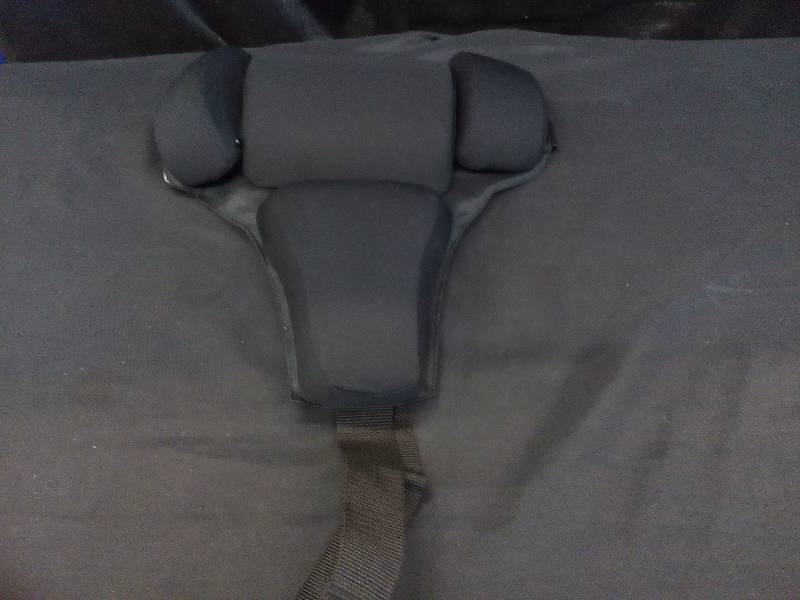 lot 143 image: Fellowes Professional Back Support Cushion