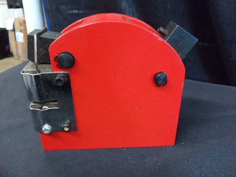 lot 150 image: Sheet Metal Stretcher LOTOS