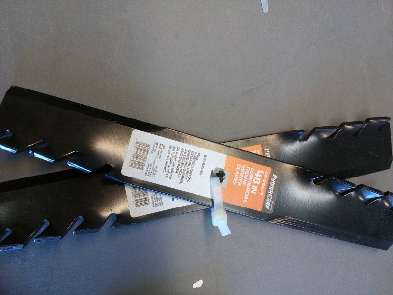lot 193 image: 48 Commercial Riding Mower Blades