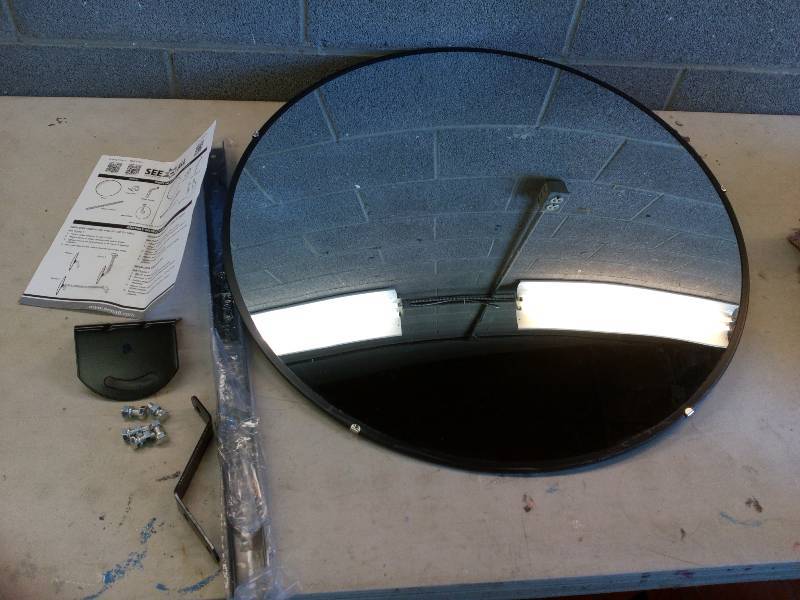 lot 201 image: Round Glass Convex Security Mirrors