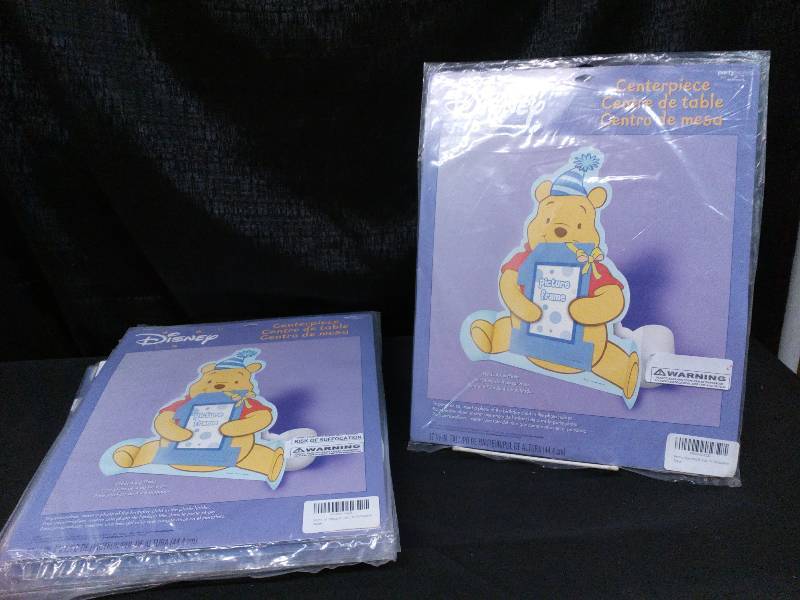 lot 211 image: Disney Boy Pooh Centerpiece  Holds 4 x 6 Photo Birthday