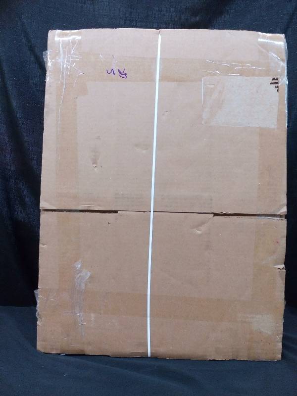 lot 225 image: Shipping Boxes