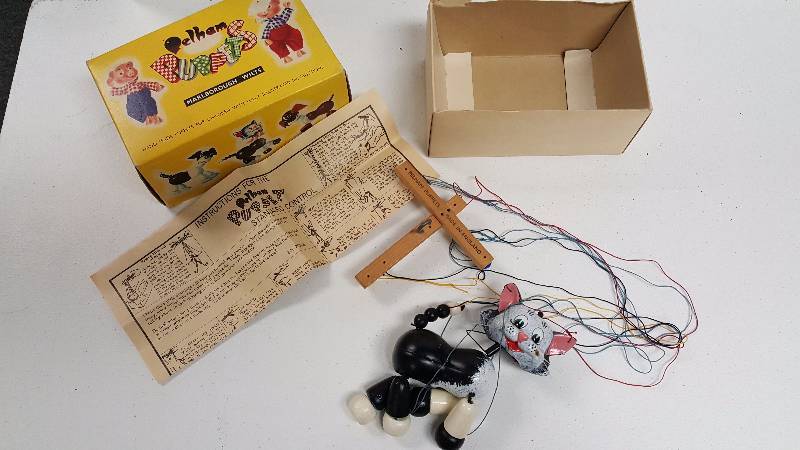 lot 1070 image: 1950s Marionette Pelham Puppet Cat Marlborough Wilts Vintage Germany