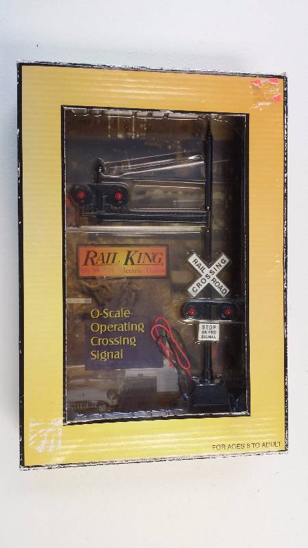 lot 1048A image: MTH Rail King Die Cast O-Scale Operating Train Crossing Signal New in Box