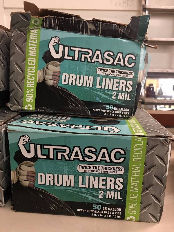 lot 46 image: 2 BOXES ULTRASAC DRUM LINER TRASH BAGS