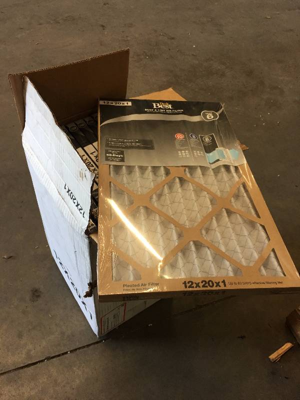 lot 62 image: HVAC FILTERS