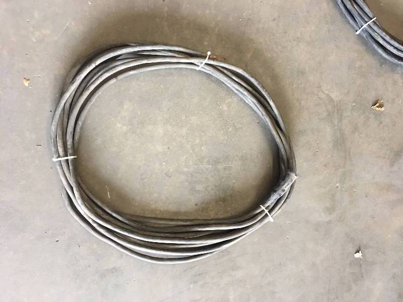lot 118 image: WELDING LEAD