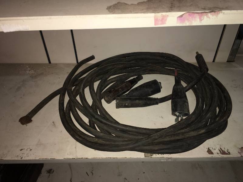 lot 120A image: WELDING LEAD WITH CLAMPS