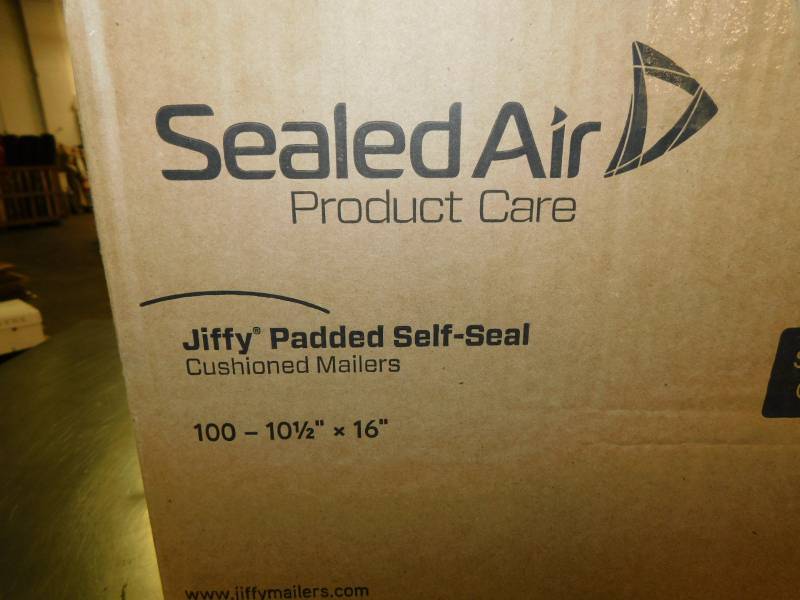 lot 3460 image: Case of Sealed Air Jiffy Padded Self Seal Cushioned Mailers