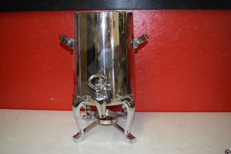 lot 28 image: DW Haber and Son Coffee Urn