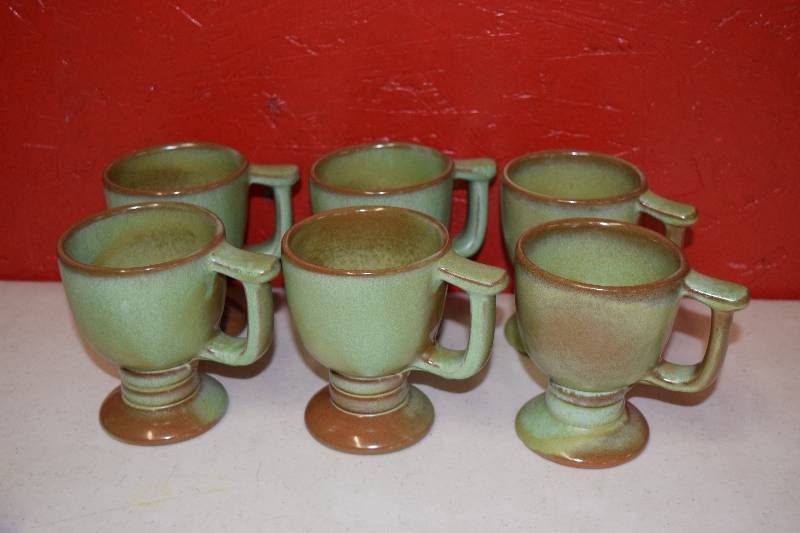lot 62 image: Set of 6 Frankoma Footed Coffee Mugs