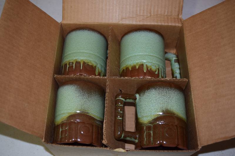 lot 72 image: Set of 4 Frankoma Coffee Mugs in Original Box