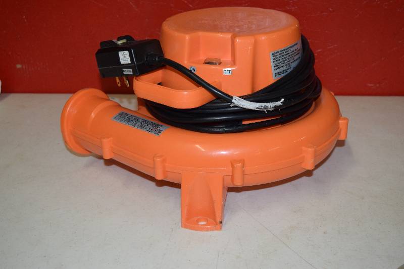 lot 107 image: ToyQuest Blower Fan for Outdoor Inflatibles