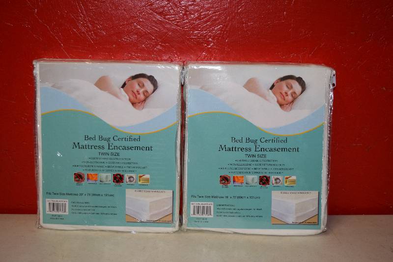 lot 192 image: 2 Bedbug Certified Mattress Encasements