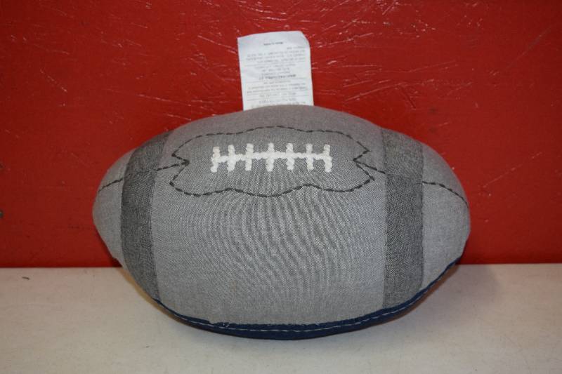 lot 247 image: Pillowford Decorative Pillow