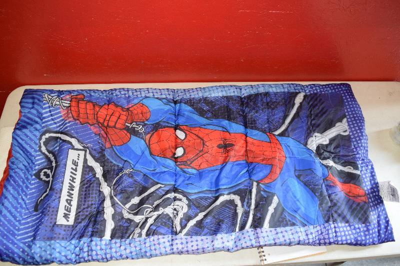 lot 291 image: Spiderman Sleeping Bag