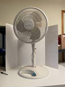 lot 1069 image: Lasko adjustable floor fan