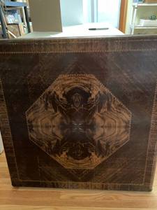 lot 1101 image: Vintage card table. One broken leg