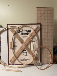 lot 1117 image: Quilting hoop new in package and other supplies