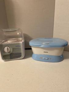 lot 1146 image: Pro Care humidifier and Homedics hand bath