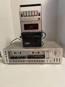 lot 1159 image: Onkyo high speed dubbing cassette tape deck, and Super scope cassette recorder