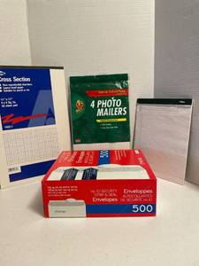 lot 1167 image: Project paper pads, Photo mailers and envelopes
