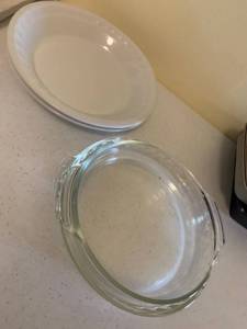 lot 1332 image: Pie plates