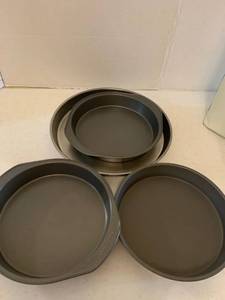lot 1348 image: Pie pans
