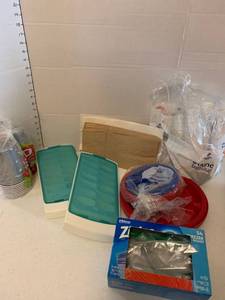 lot 1358 image: Paper cups, ziplock bags, paper bags, disposable plates and bowls