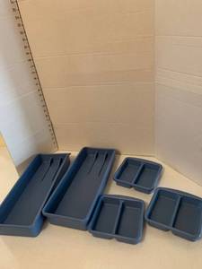 lot 1360 image: Drawer organizers