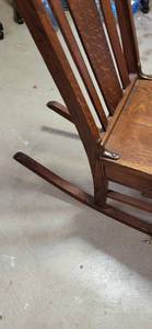 lot 2008 image: Vintage sewing rocking chair with drawer 34x18x29