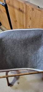 lot 2018 image: Quilt rack 30.5x24.5x16, fall rug