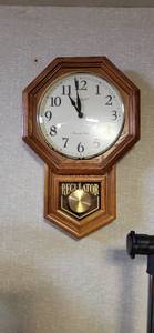 lot 2019 image: Sterling &Noble clock company