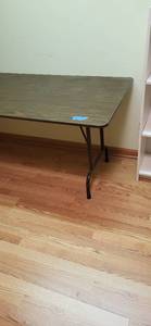 lot 2022 image: 6ft folding table