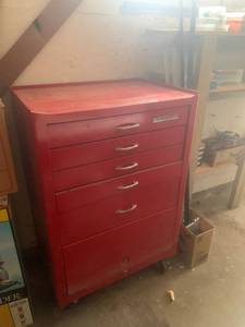 lot 3000 image: Waterloo toolbox. On wheels plus contents. 40 x 27 x 18