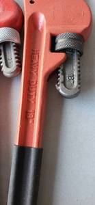 lot 3119 image: Bolt cutters, 14 plumbing wrench, smaller wrench