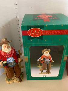 lot 3218 image: KSA Fabriche Howdy Santa