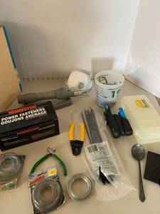 lot 3222 image: Misc wire, fasteners, masks and more