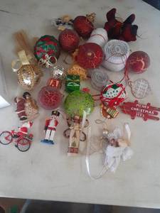 lot 3313 image: Christmas ornaments and ribbon