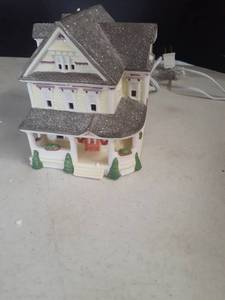 lot 3318 image: Christmas in Lindsborg. Swensson House