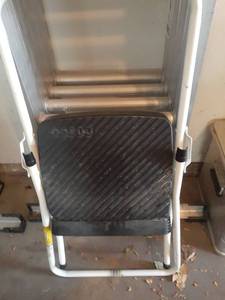 lot 3329 image: Step stool
