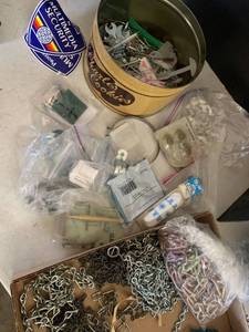 lot 3419 image: Miscellaneous screws nails bolts chain and more