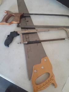 lot 3431 image: Hand saws