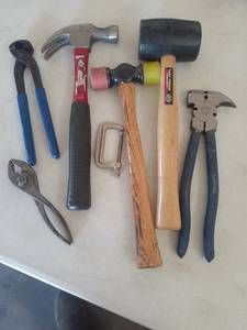 lot 3432 image: Tools. Mostly hammers